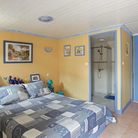 Bed and Breakfast La Roche Bleue